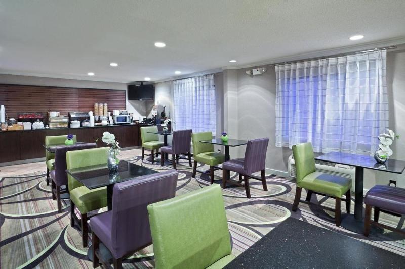 Knights Inn Cleveland/Macedonia Buitenkant foto