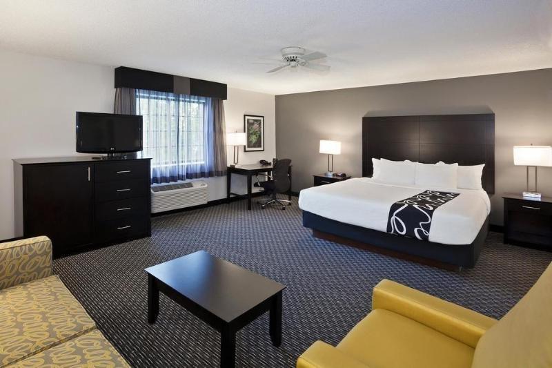 Knights Inn Cleveland/Macedonia Buitenkant foto