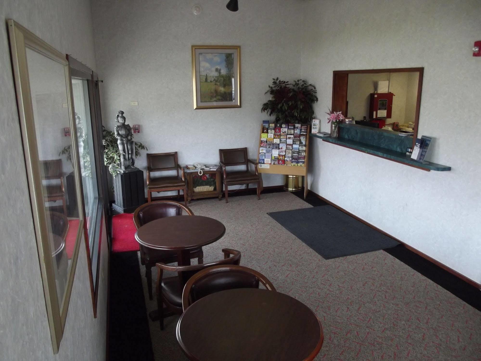 Knights Inn Cleveland/Macedonia Buitenkant foto